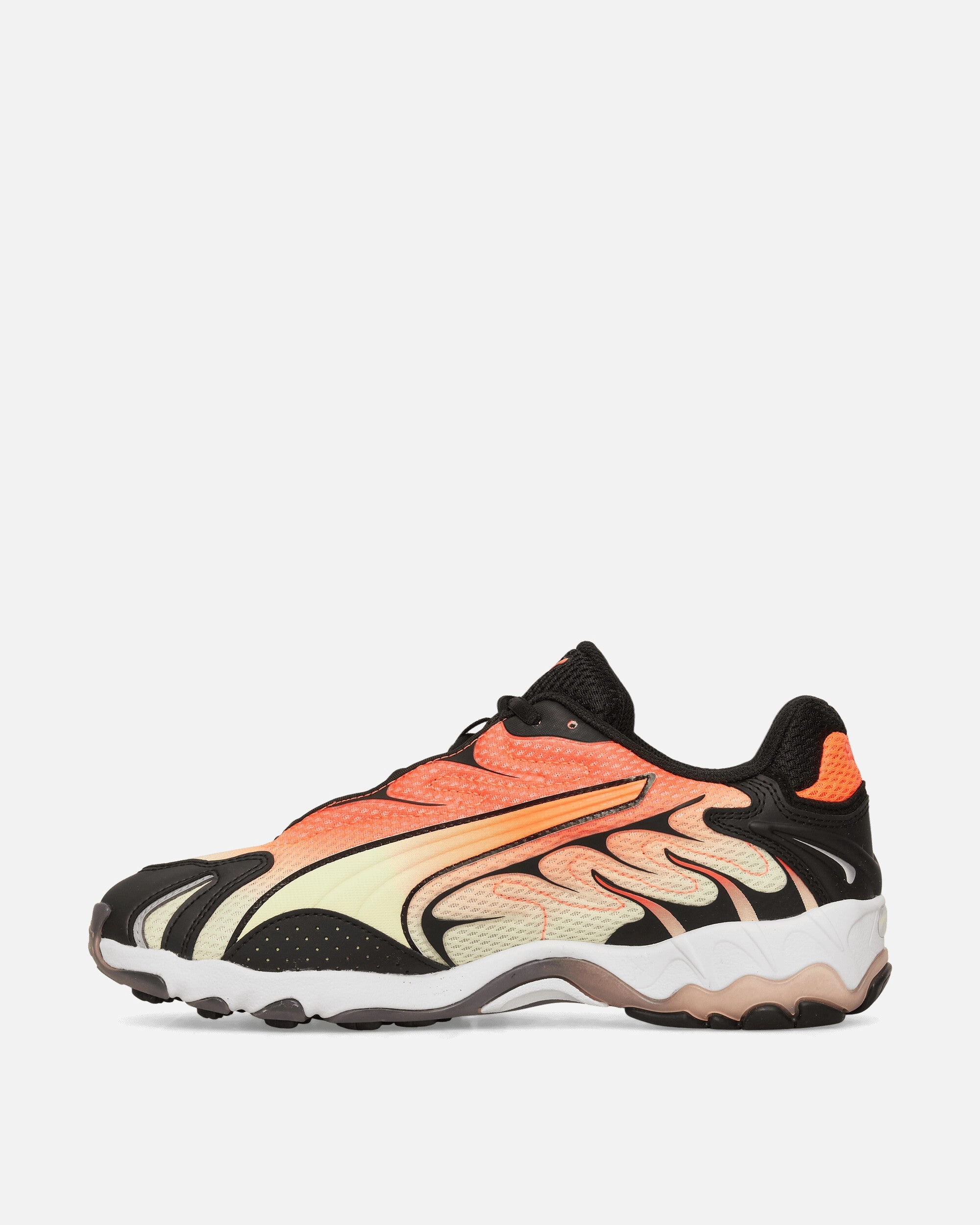 Inhale Sneakers Glowing Red / Black Modern Athletic Shoes