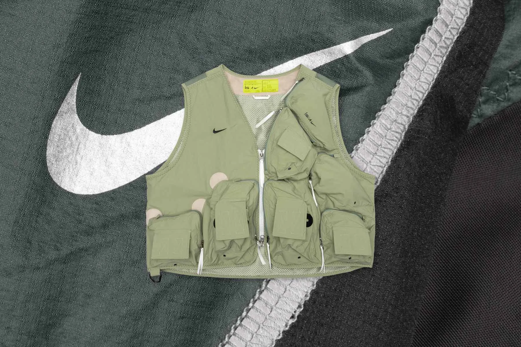 iSPA Vest - Medium Khaki Nike Cushioned Mesh Sneakers