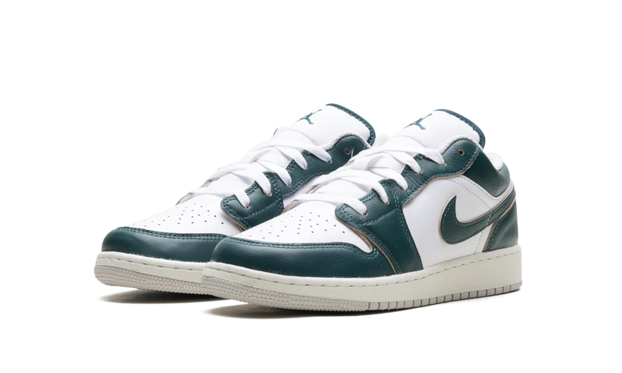 Jordan 1 Low SE GS "Oxidized Green" jordan school kids shoes