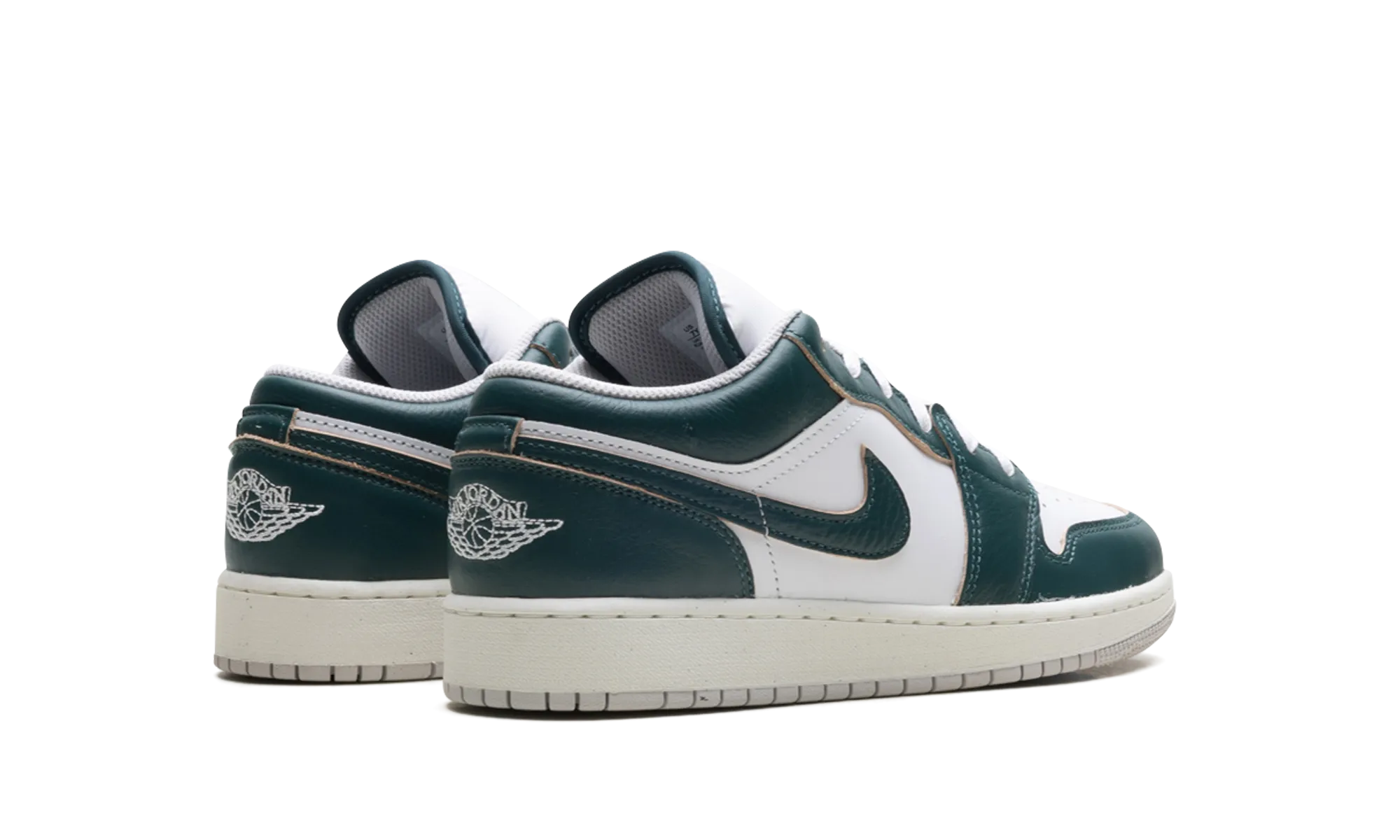 Jordan 1 Low SE GS "Oxidized Green" jordan school kids shoes