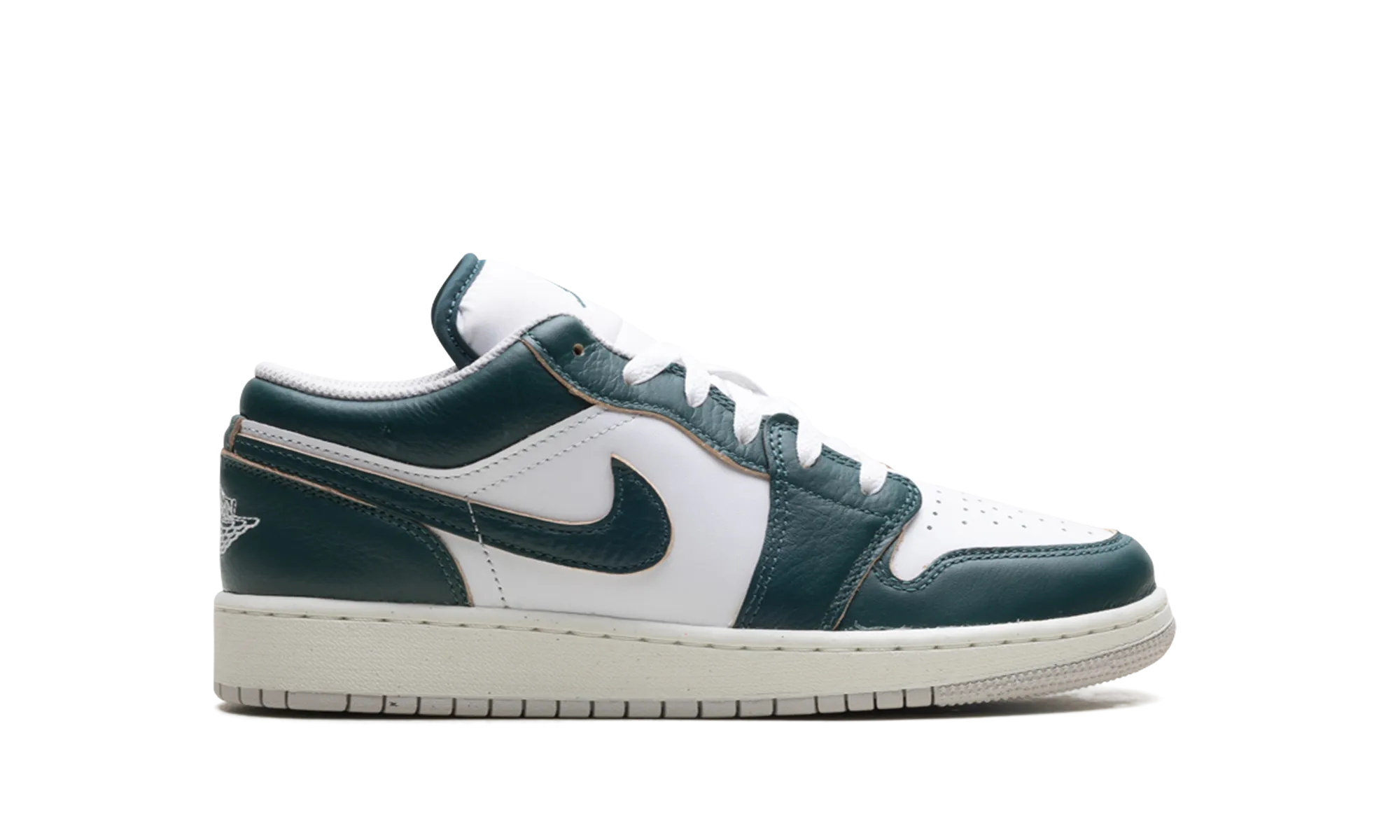 Jordan 1 Low SE GS "Oxidized Green" jordan school kids shoes