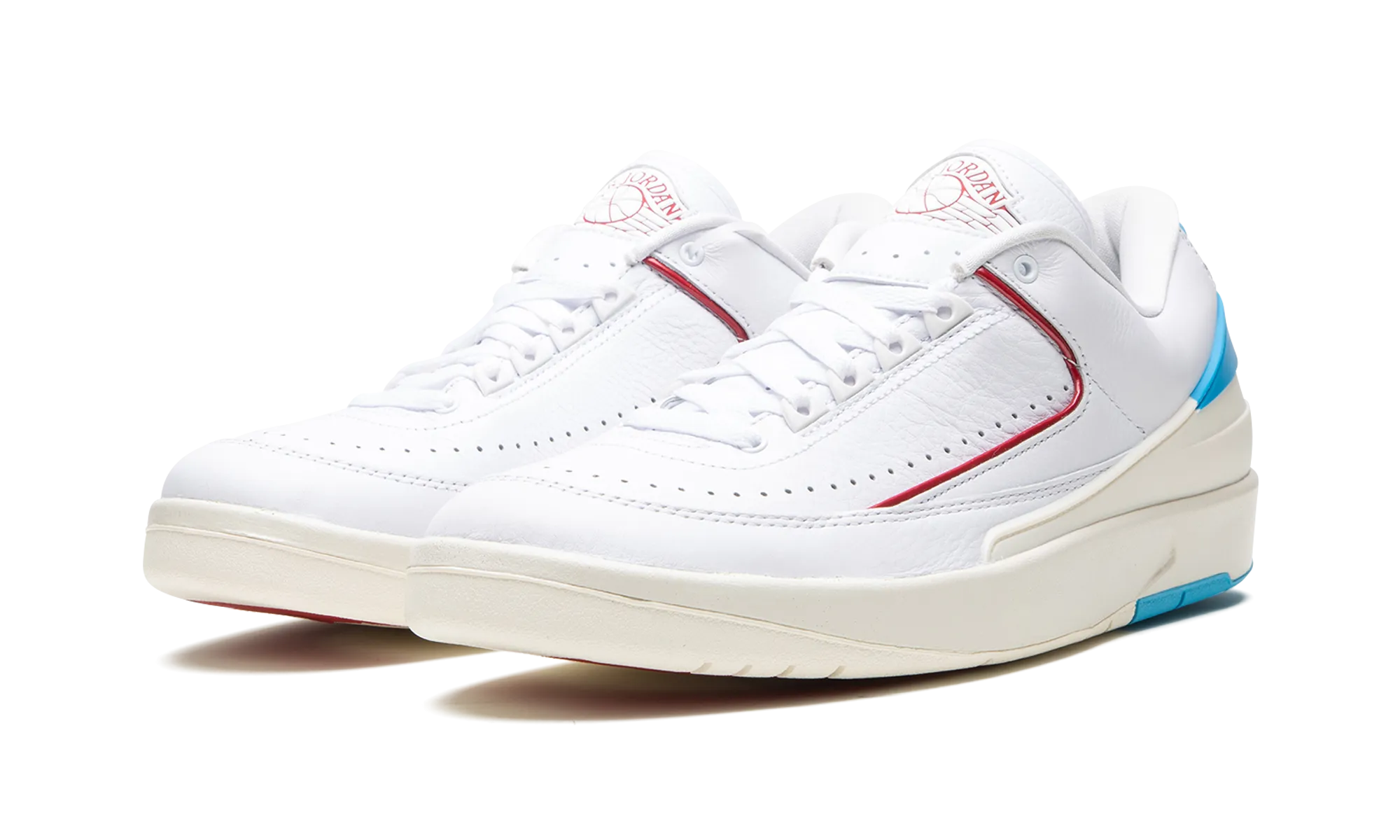 Jordan 2 Retro WMNS "NC to Chi" jordan classic womens shoes