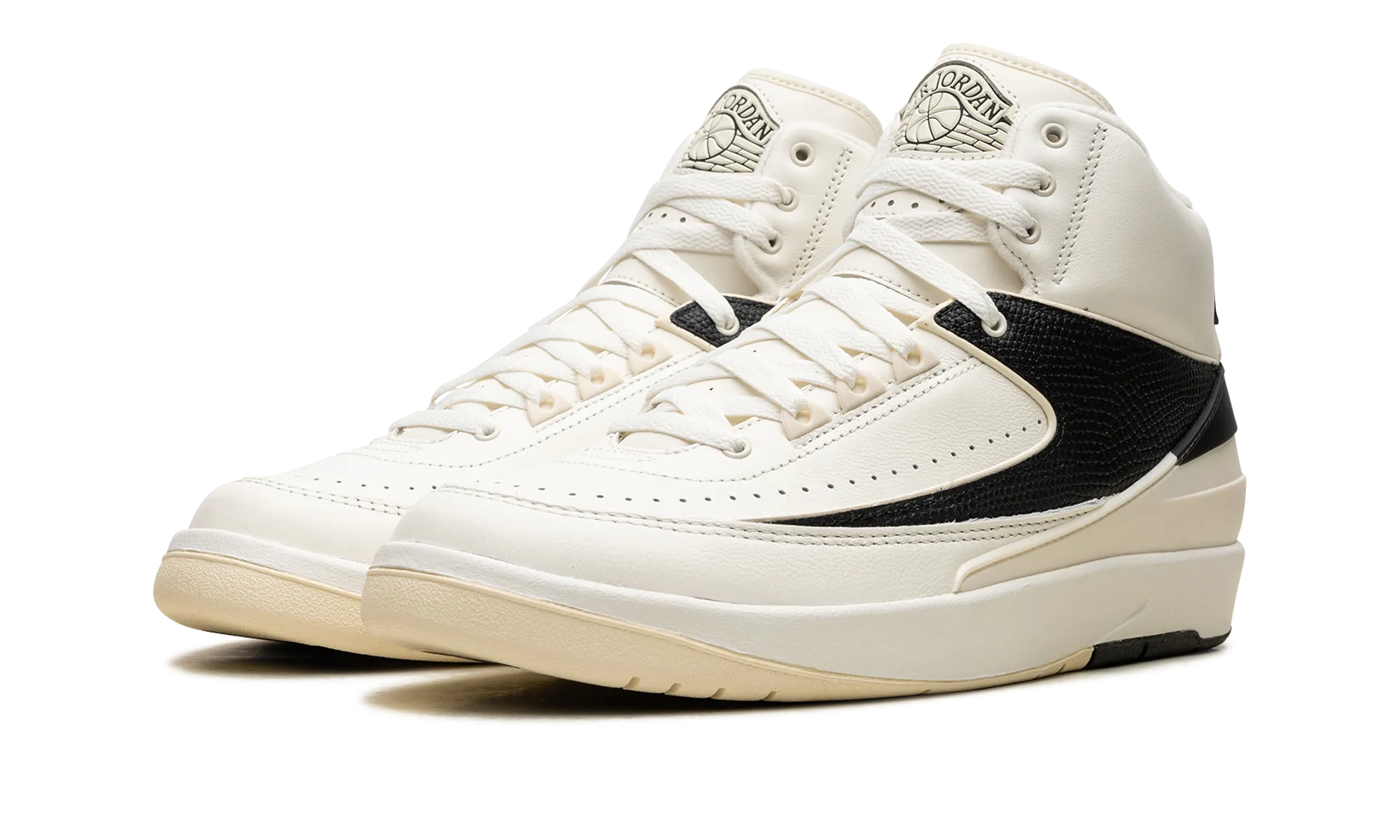 Jordan 2 Retro WMNS "Sail Black" jordan classic womens shoes