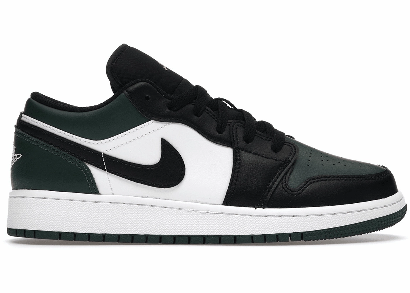 Jordan 1 Low Green Toe (GS) Trendy Air Jordan 1 with retro appeal