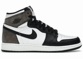 Jordan 1 Retro High Dark Mocha (GS) Trendy Air Jordan 1 with retro appeal