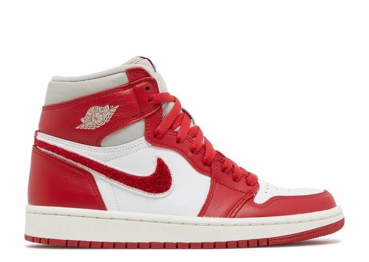 Jordan 1 Retro High OG Varsity Red (W) Air Jordan classic models for sneaker lovers