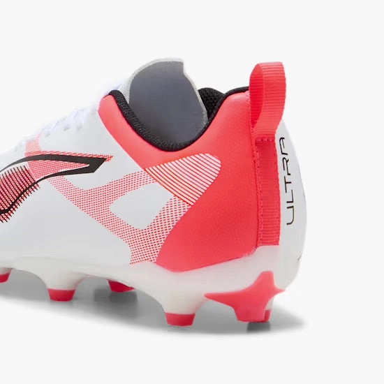 Kids' Ultra 5 Play FG/AG JR Soccer Everyday Sport Sneakers