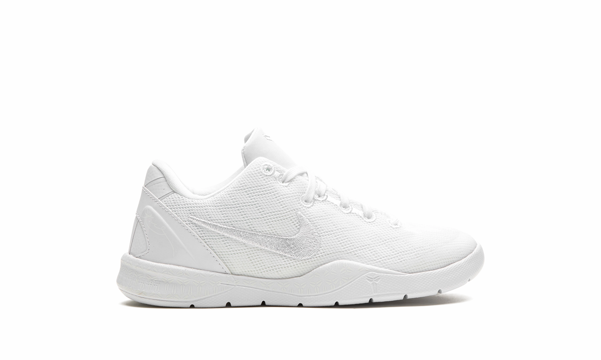 Kobe 8 Protro PS "Triple White" nike preschool slip-on sneakers