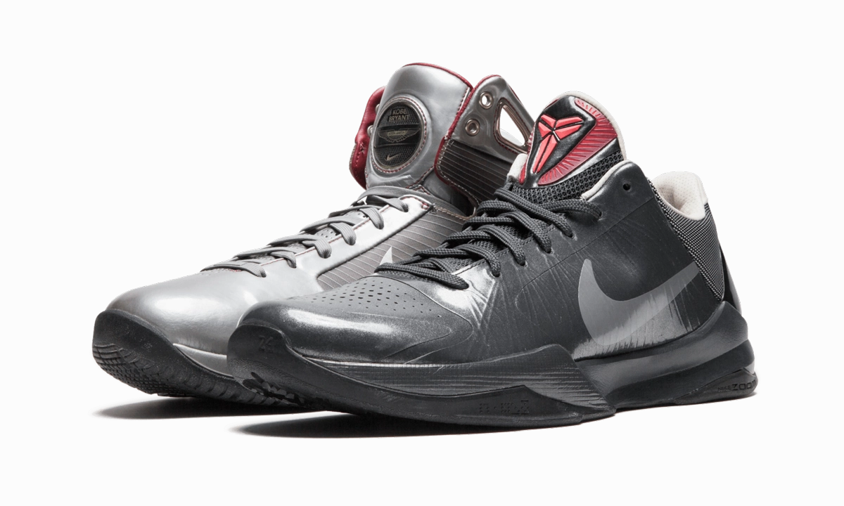 Kobe Bryant Aston Martin Pack Nike Basketball sneakers