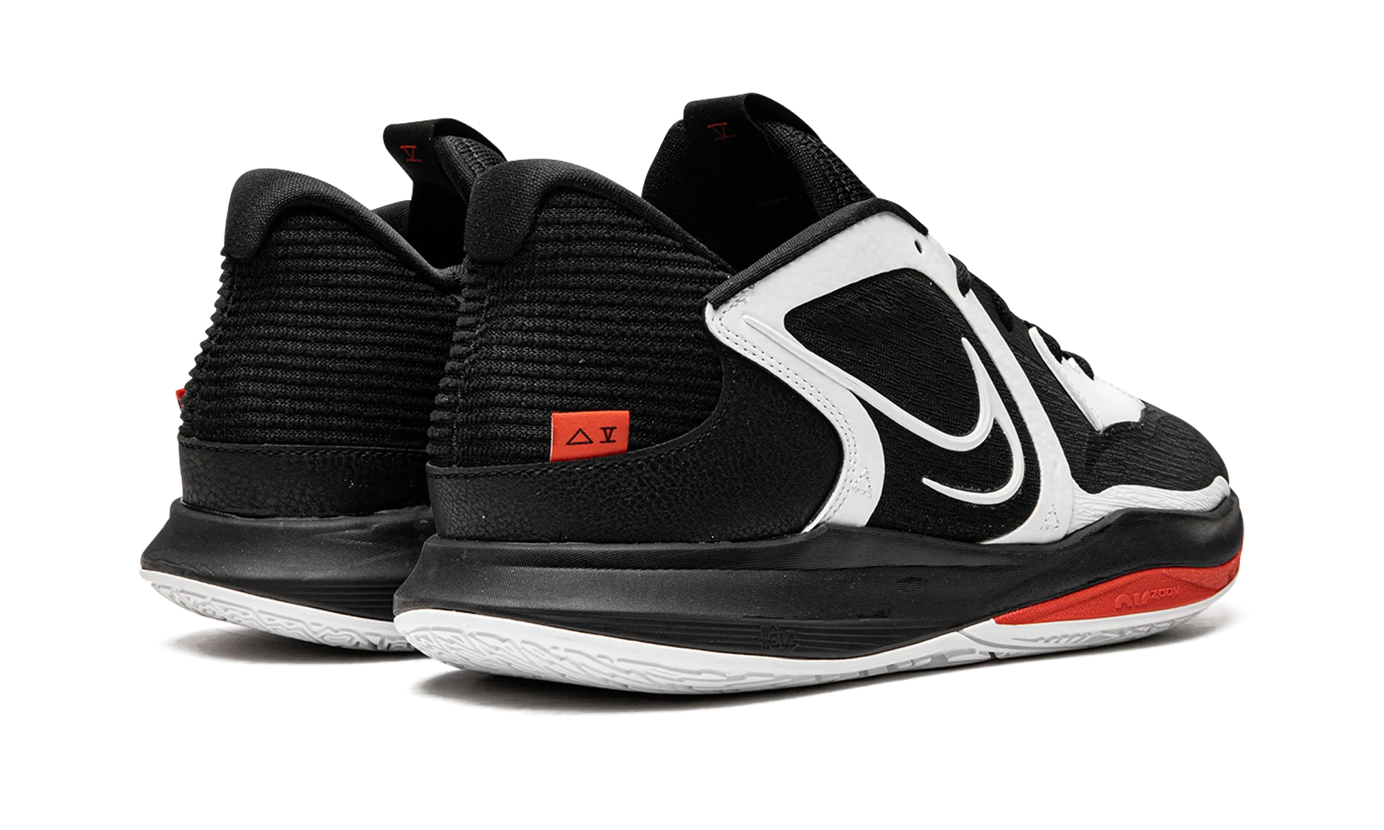 Kyrie Low 5 "Dominoes" nike everyday mens shoes