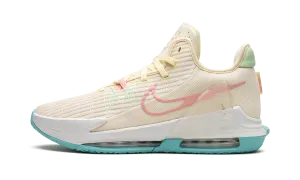 LeBron Witness VI "Easter" Nike Mens styles