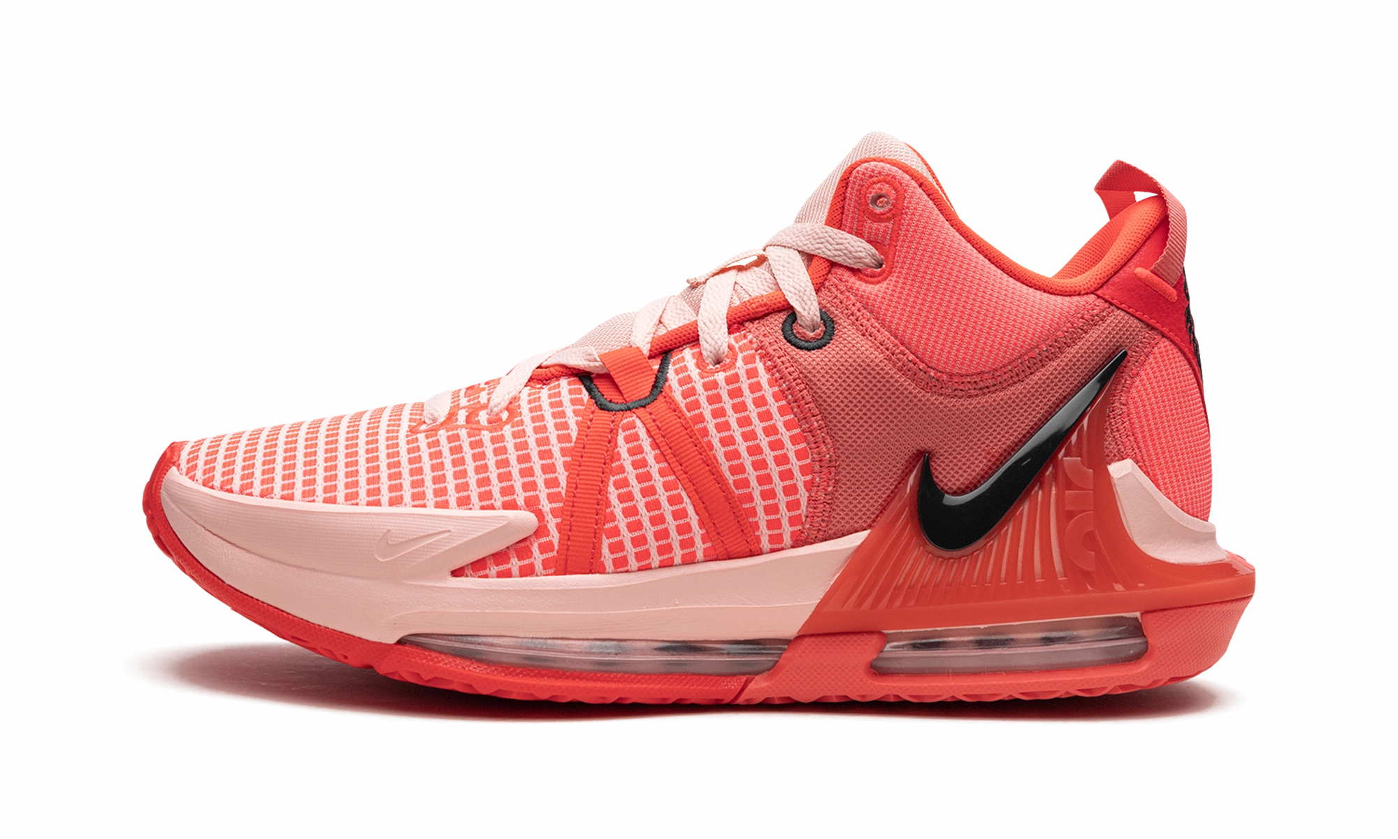 LeBron Witness 7 Nike Basketball sneakers