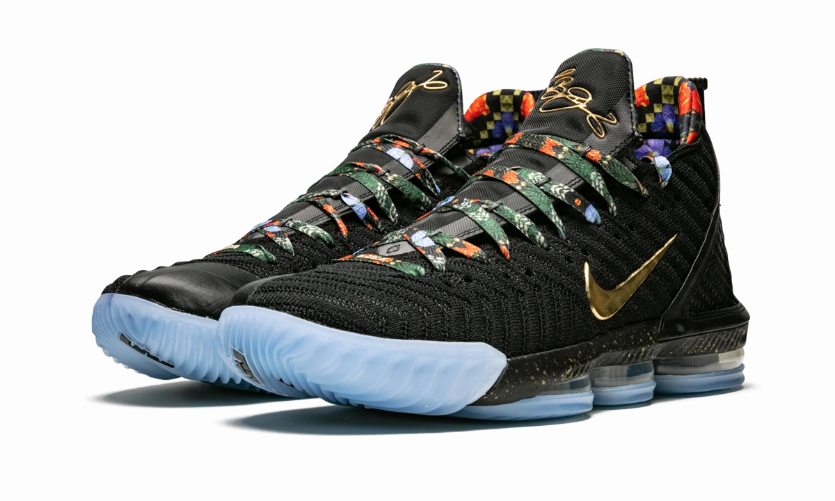 Lebron XVI KC "Watch The Throne" nike performance basketball shoes