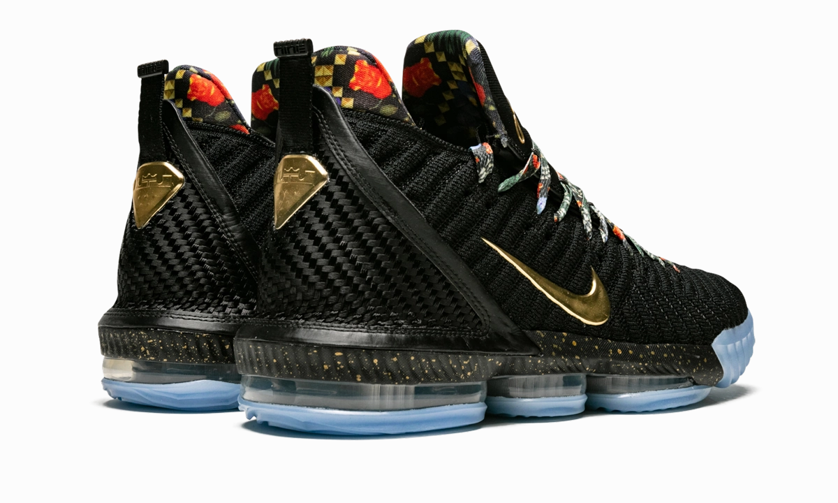 Lebron XVI KC "Watch The Throne" nike performance basketball shoes