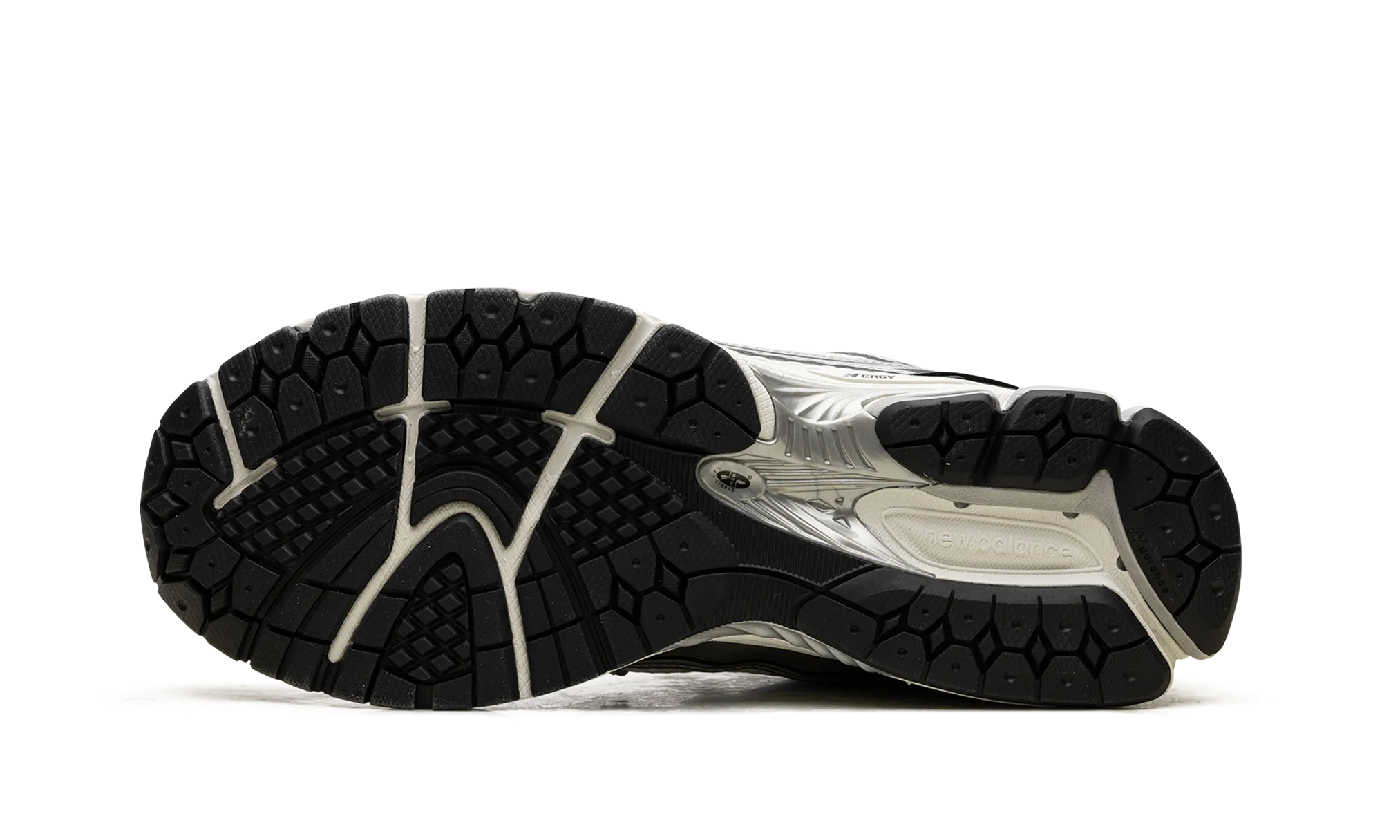 M1906 "METALLIC SILVER" new balance mens runners