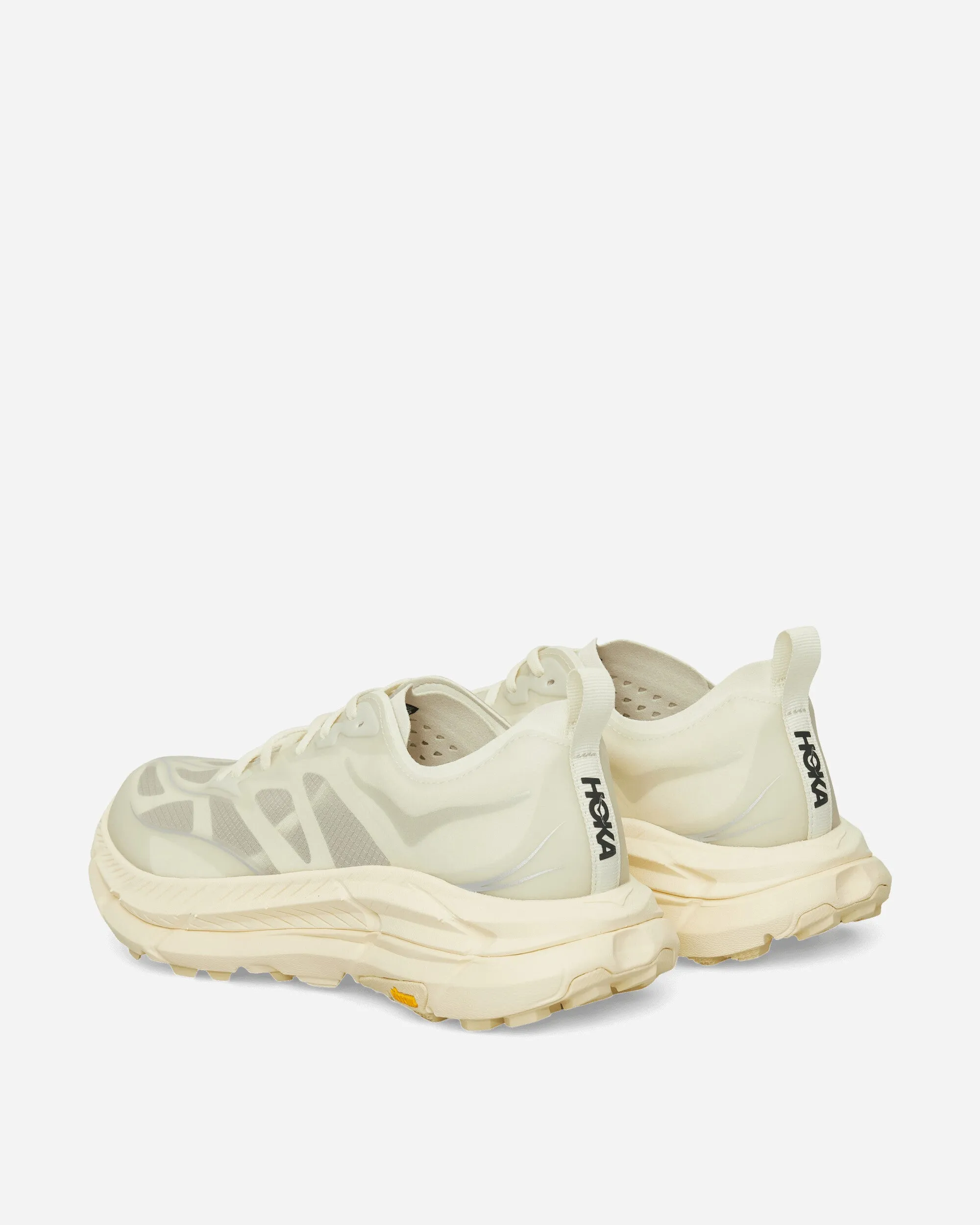 Mafate Speed 4 Lite Sneakers Truffle Salt / Vintage Yellow Max Cushion Trainers