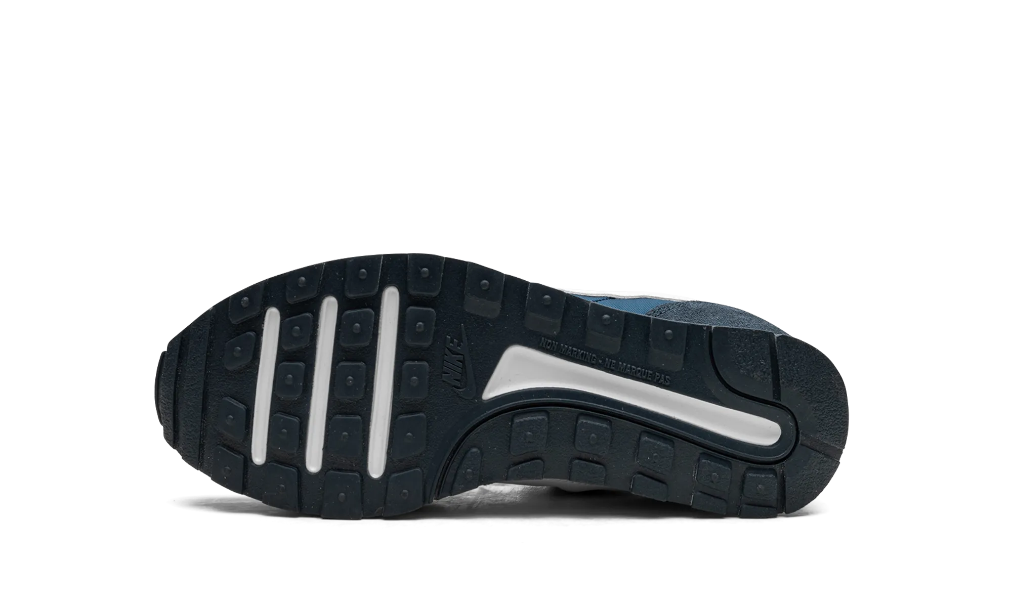 MD Valiant "Marina" nike school-ready sneakers