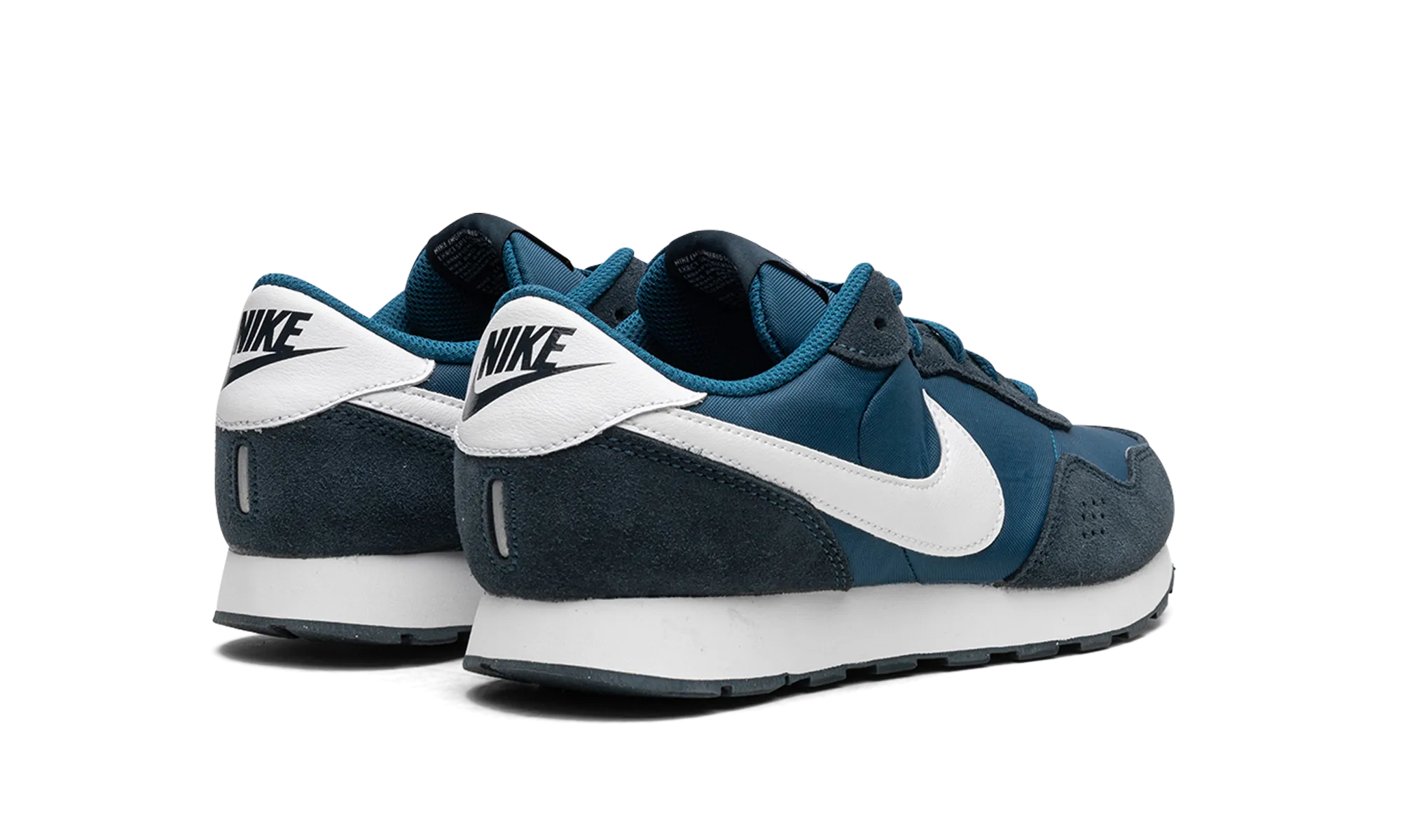 MD Valiant "Marina" nike school-ready sneakers
