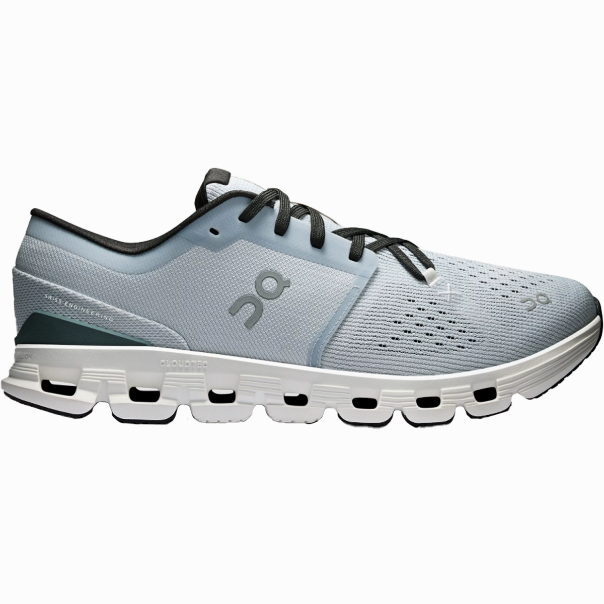 Men's Cloud X 4 On versatile athletic shoe designs