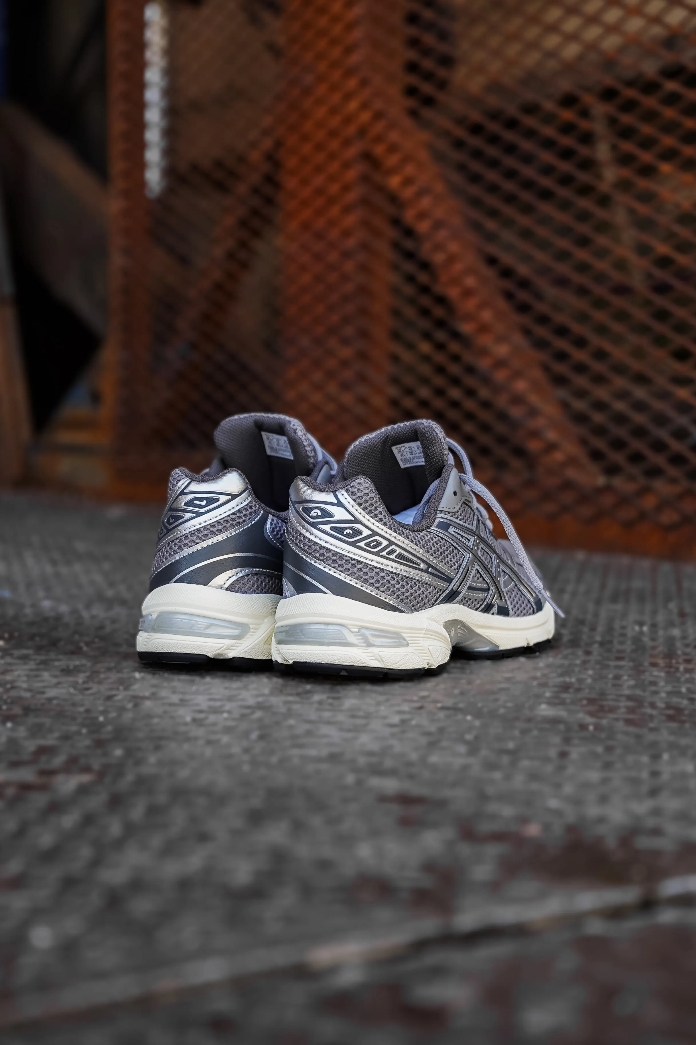 Mens Asics Gel-1130 (Clay Grey/Pure Silver) running shoe close-up shots