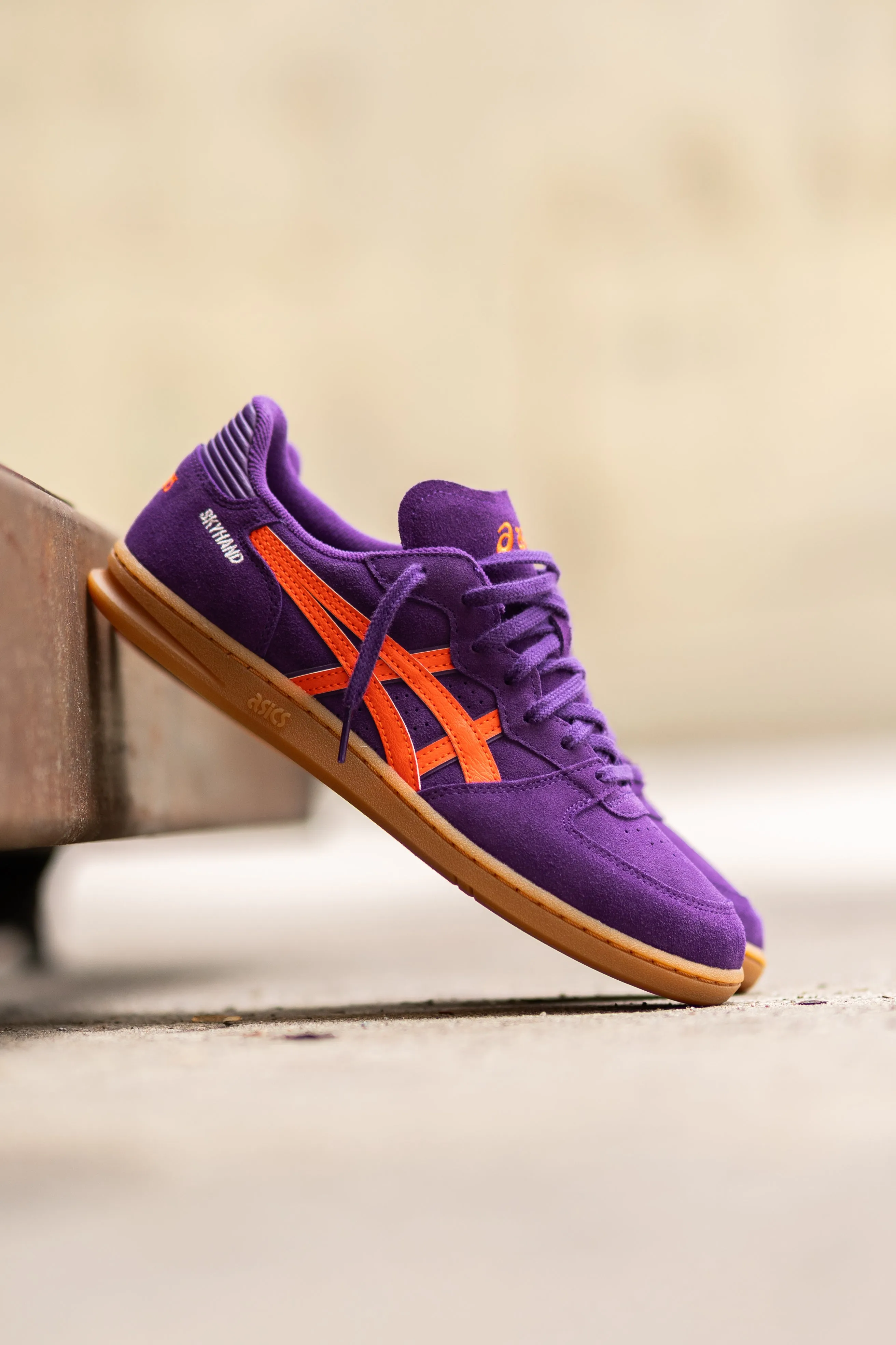 Men's Asics Skyhand OG (Midnight Plum/Koi) running shoe close-up shots