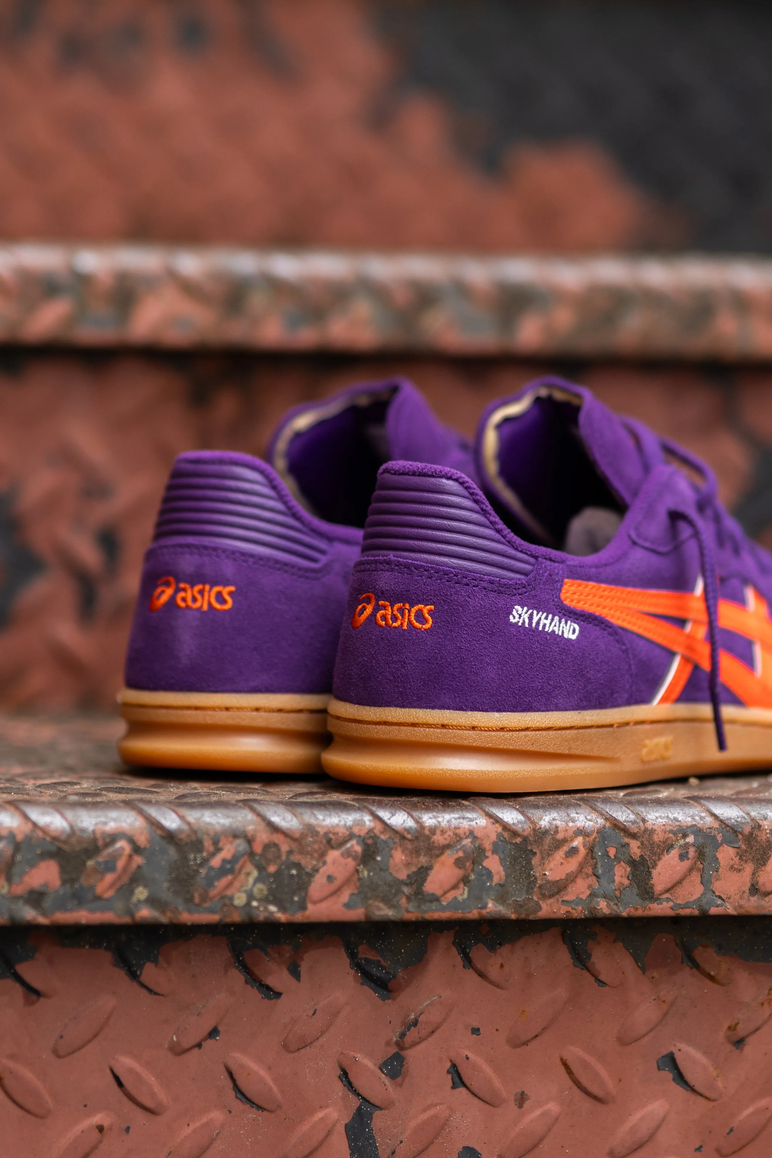 Men's Asics Skyhand OG (Midnight Plum/Koi) running shoe close-up shots