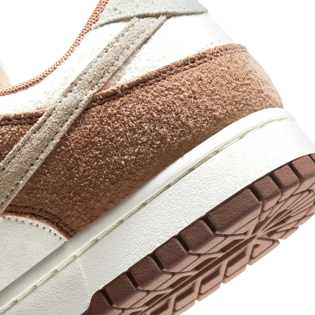 Mens Dunk Low Medium Curry Iconic Sneakers
