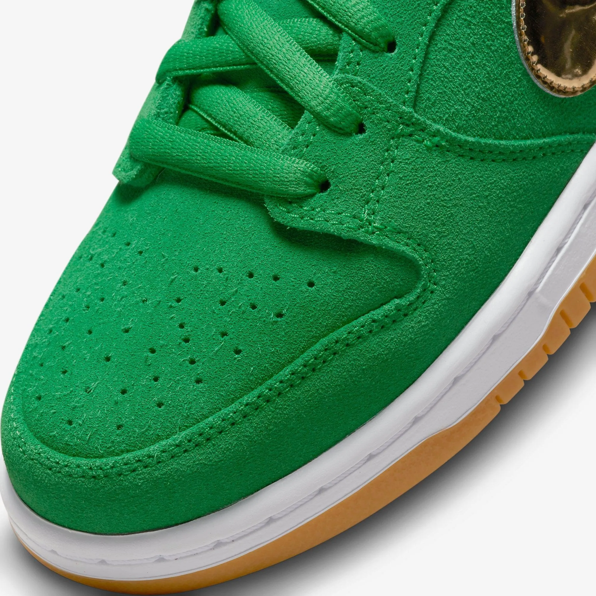 (Men's) Nike SB Dunk Low Pro 'St. Patrick's Day' (2022) BQ6817-303 Nike Comfort Fit Lifestyle Shoes