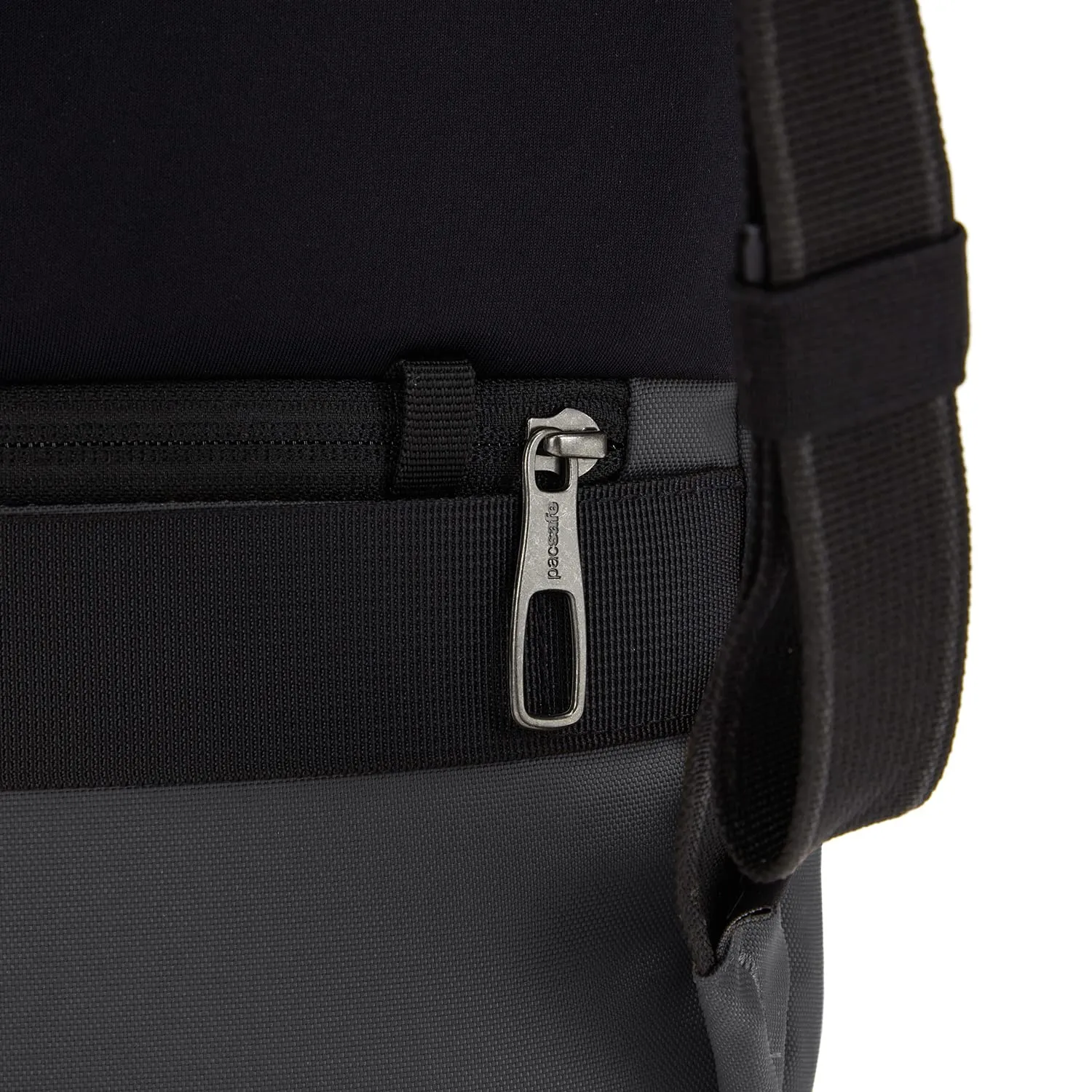 Metrosafe X 20L backpack Bags Pacsafe