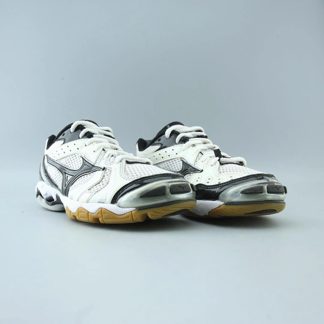 MIZUNO WAVE BOLT 5 Mizuno sport shoe styles