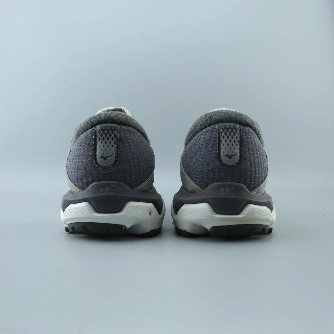 MIZUNO WAVE HORIZON 4 Mizuno sport shoe styles