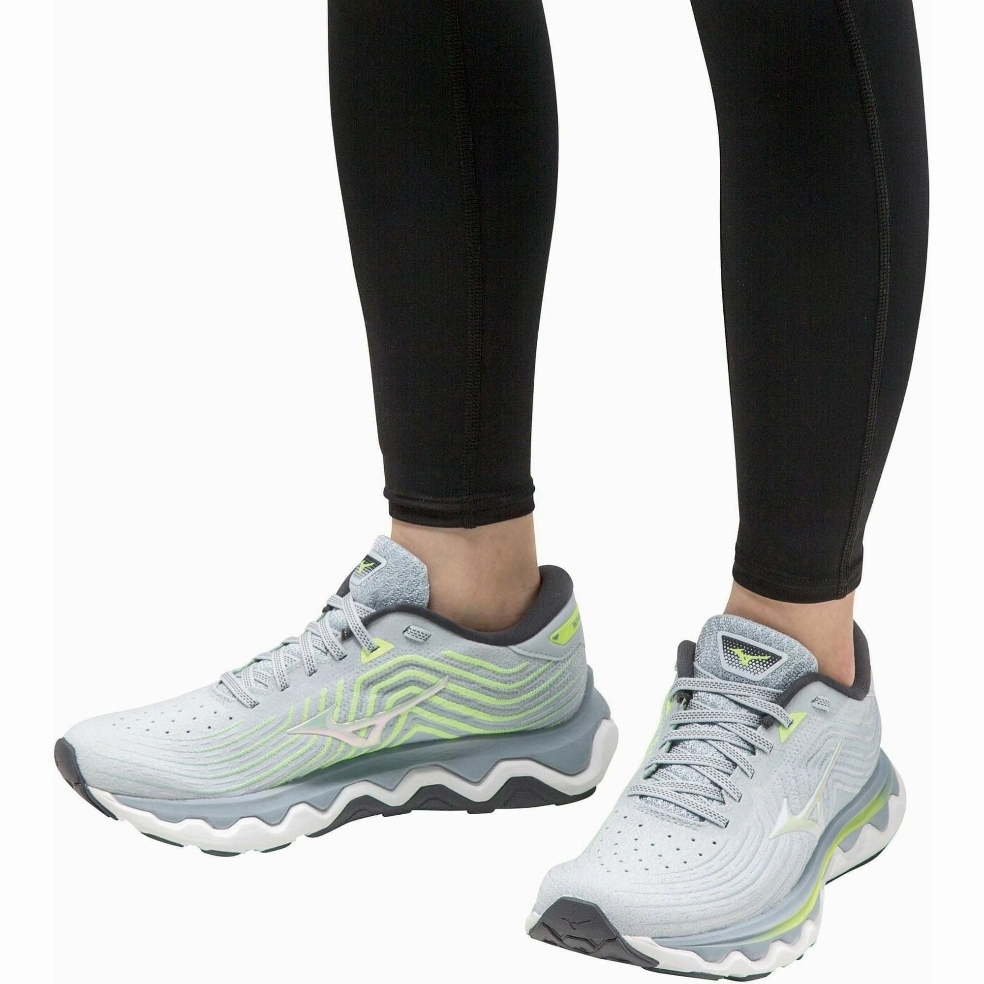 Mizuno Wave Horizon 6 Womens Running Shoes - Blue Performance Sneakers