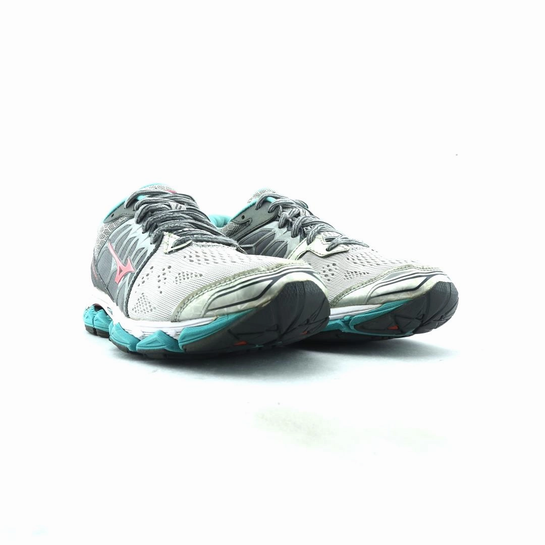 MIZUNO WAVE HORIZON Mizuno sport shoe styles
