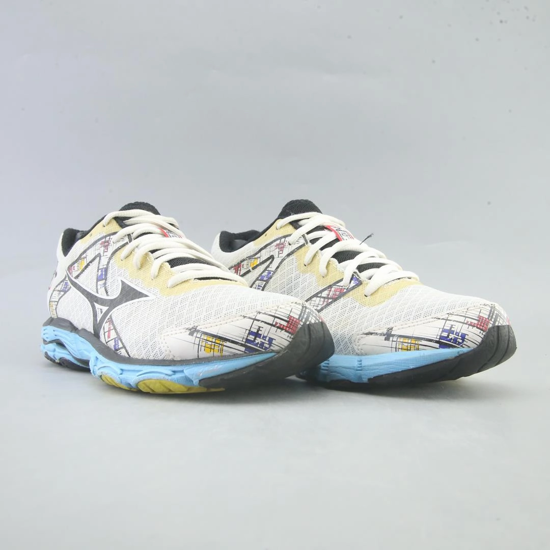 MIZUNO WAVE INSPIRE 10 Mizuno sport shoe styles
