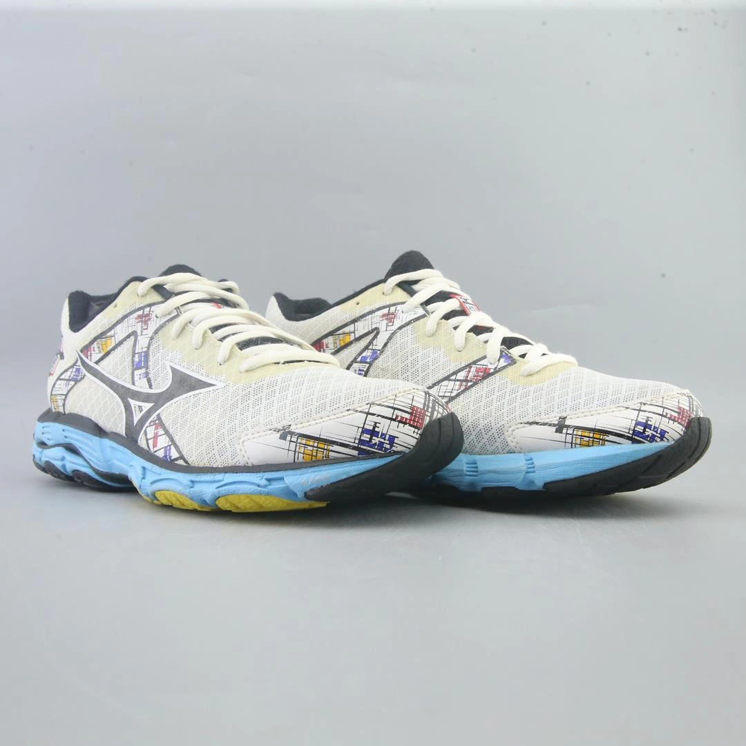 MIZUNO WAVE INSPIRE 10 Mizuno sport shoe styles