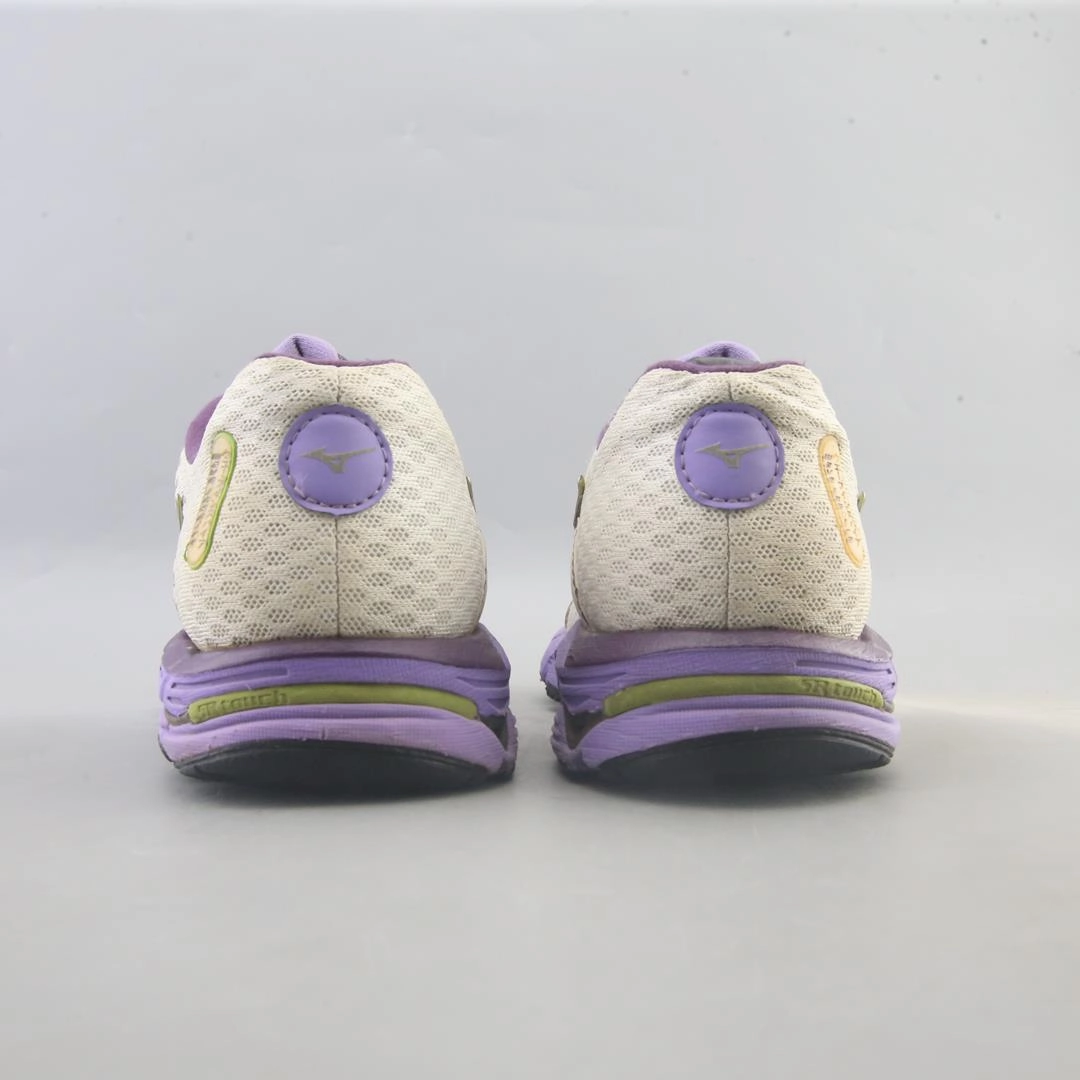MIZUNO WAVE INSPIRE 11 Mizuno sport shoe styles