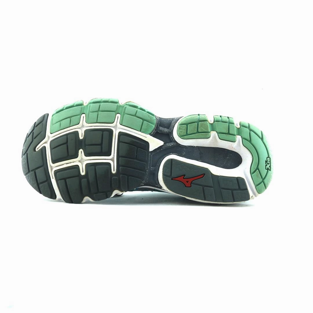 MIZUNO WAVE INSPIRE 11 Mizuno sport shoe styles