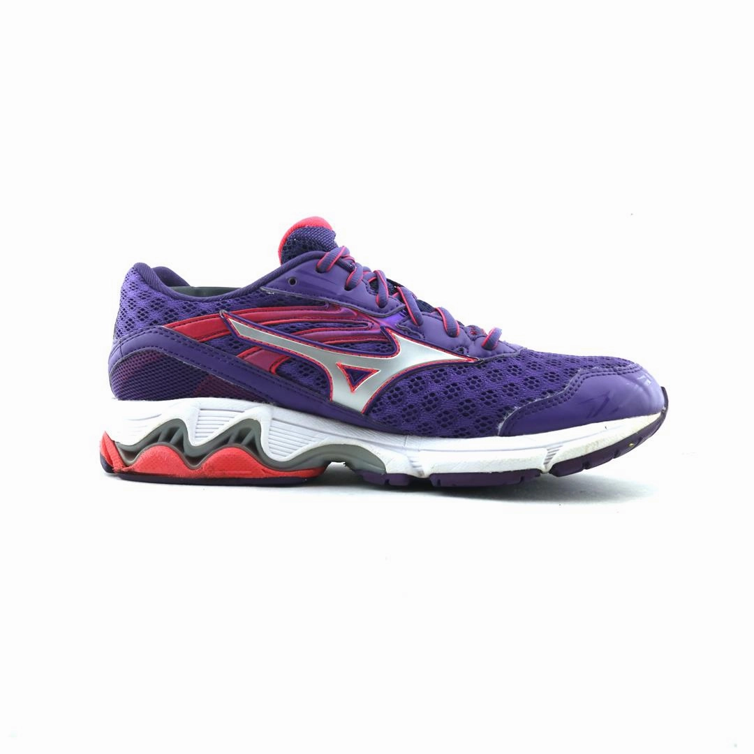 MIZUNO WAVE INSPIRE 12 Mizuno sport shoe styles