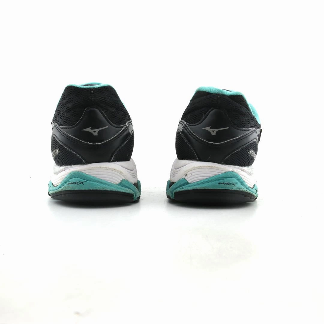 MIZUNO WAVE INSPIRE 12 Mizuno sport shoe styles