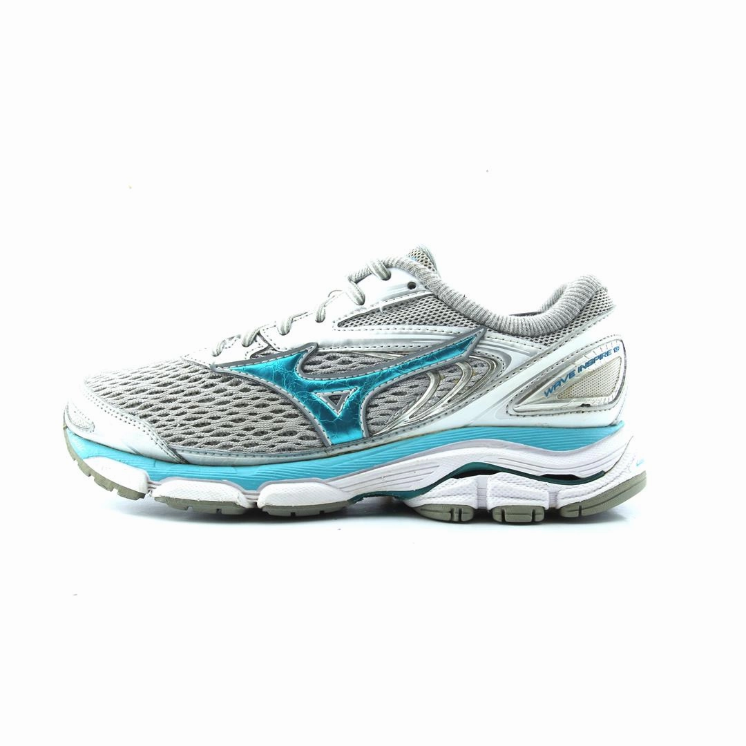 MIZUNO WAVE INSPIRE 13 Mizuno sporty athletic shoe styles