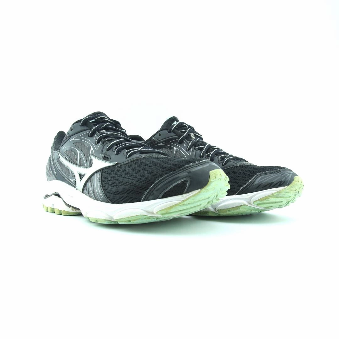 MIZUNO WAVE INSPIRE 14 Mizuno sport shoe styles