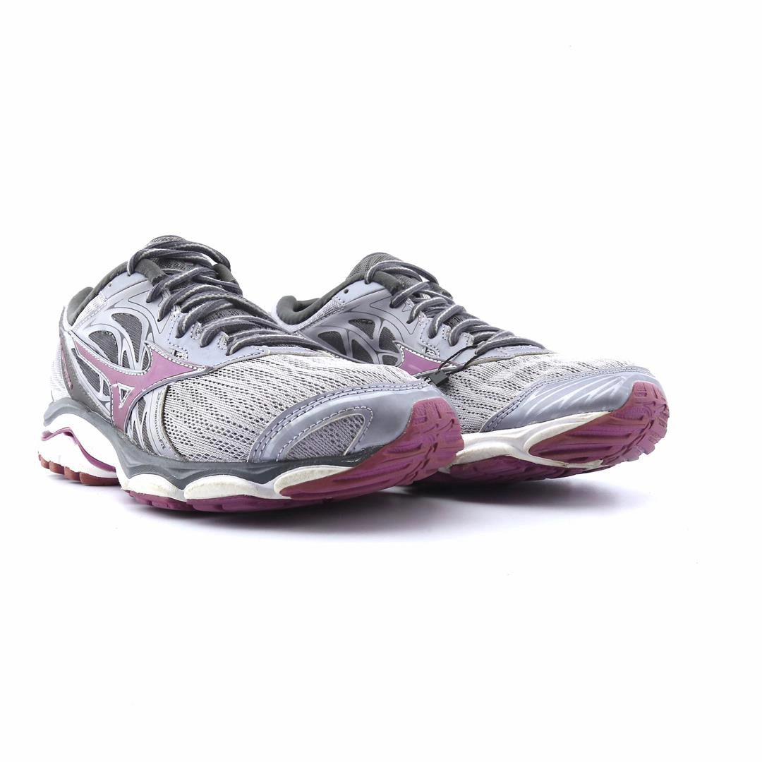 MIZUNO WAVE INSPIRE 14 Mizuno sport shoe styles