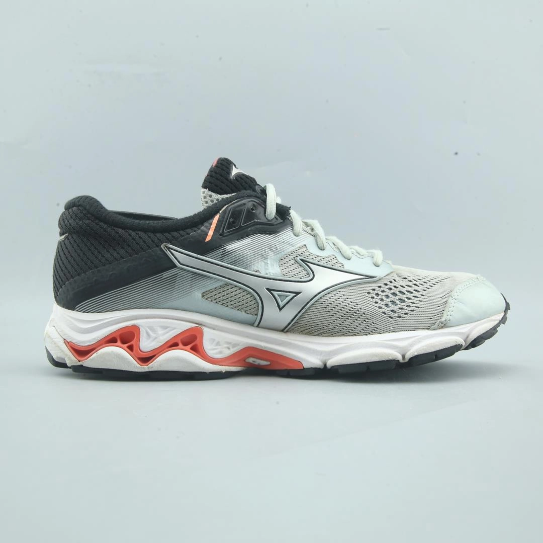 MIZUNO WAVE INSPIRE 15 Mizuno sport shoe styles
