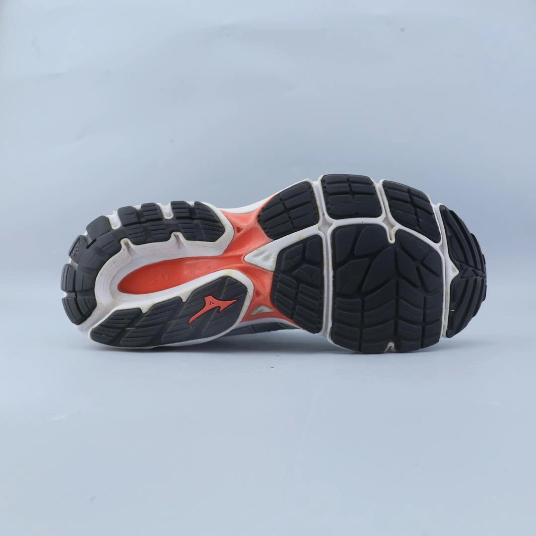 MIZUNO WAVE INSPIRE 15 Mizuno sport shoe styles