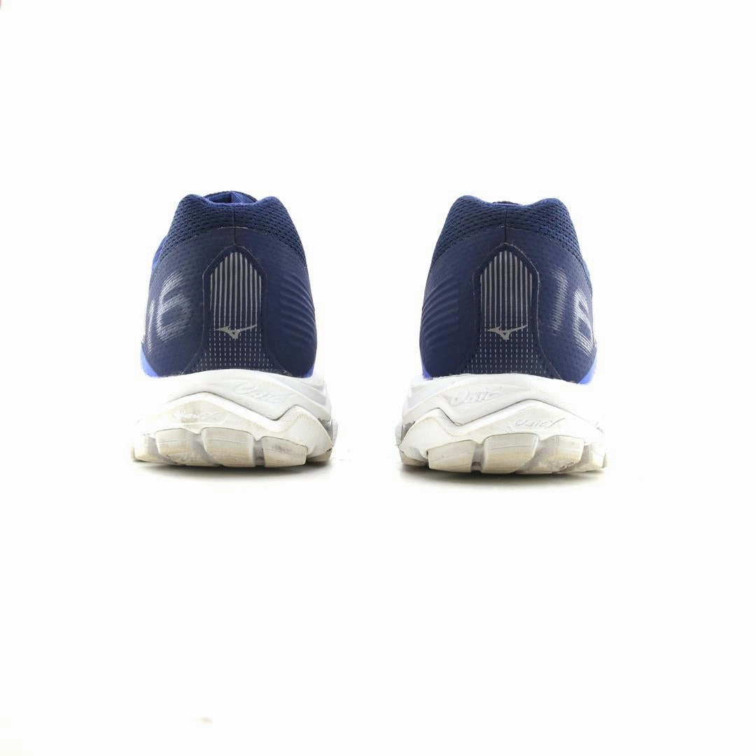 MIZUNO WAVE INSPIRE 16 Mizuno sport shoe styles