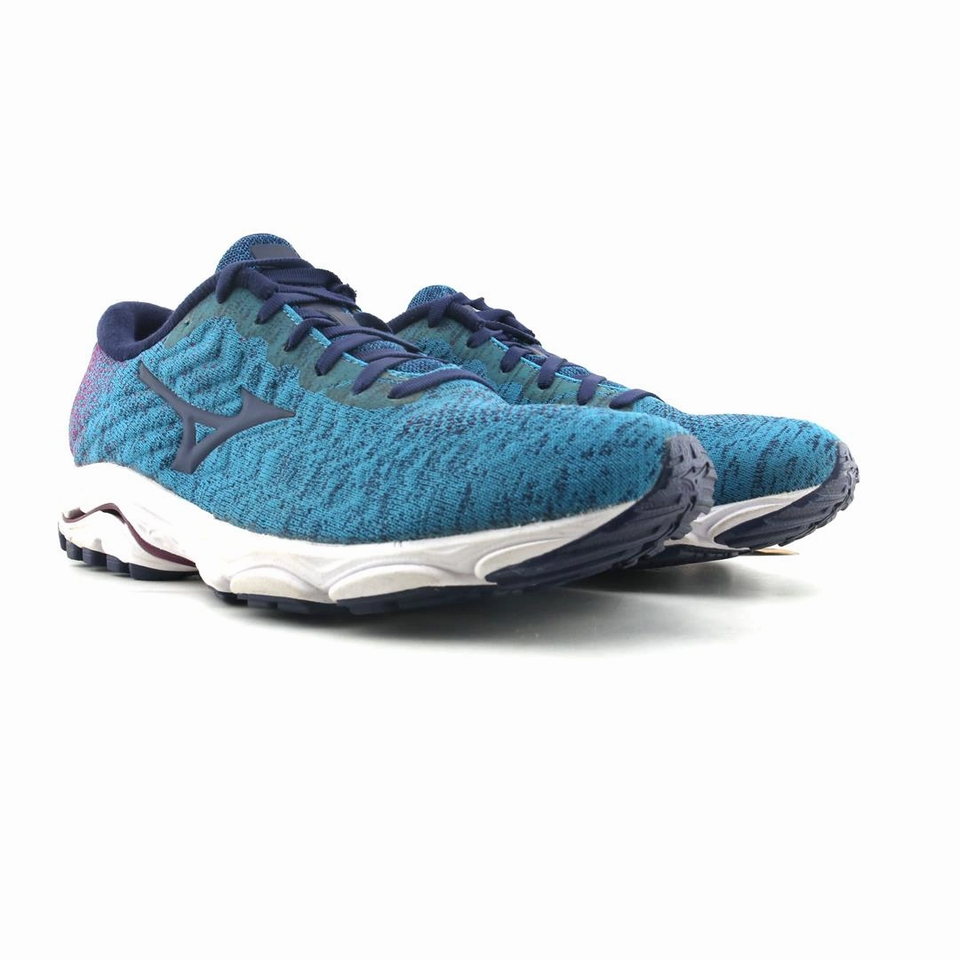 MIZUNO WAVE INSPIRE 16 Mizuno sport shoe styles