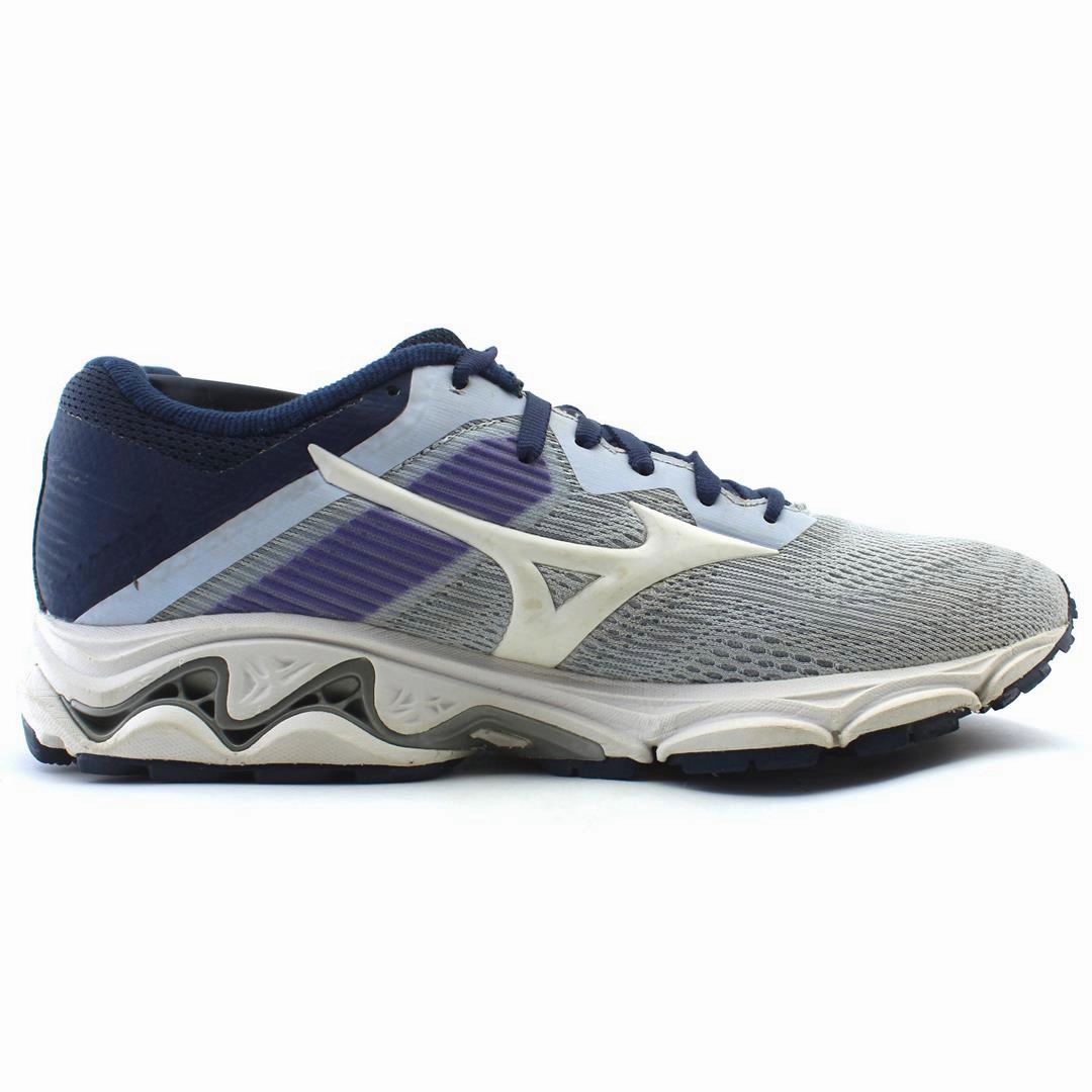 MIZUNO WAVE INSPIRE 16 Mizuno sport shoe styles
