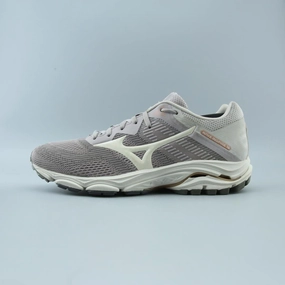 MIZUNO WAVE INSPIRE 16 Mizuno sporty athletic shoe styles
