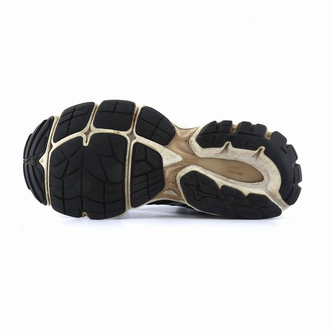 MIZUNO WAVE INSPIRE 16 WAVEKNIT Mizuno sport shoe styles