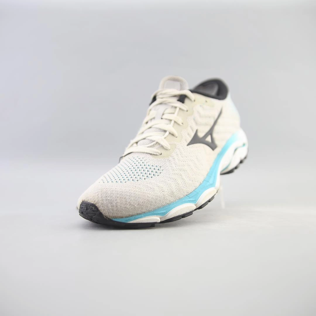 MIZUNO WAVE INSPIRE 16 WAVEKNIT Mizuno sport shoe styles